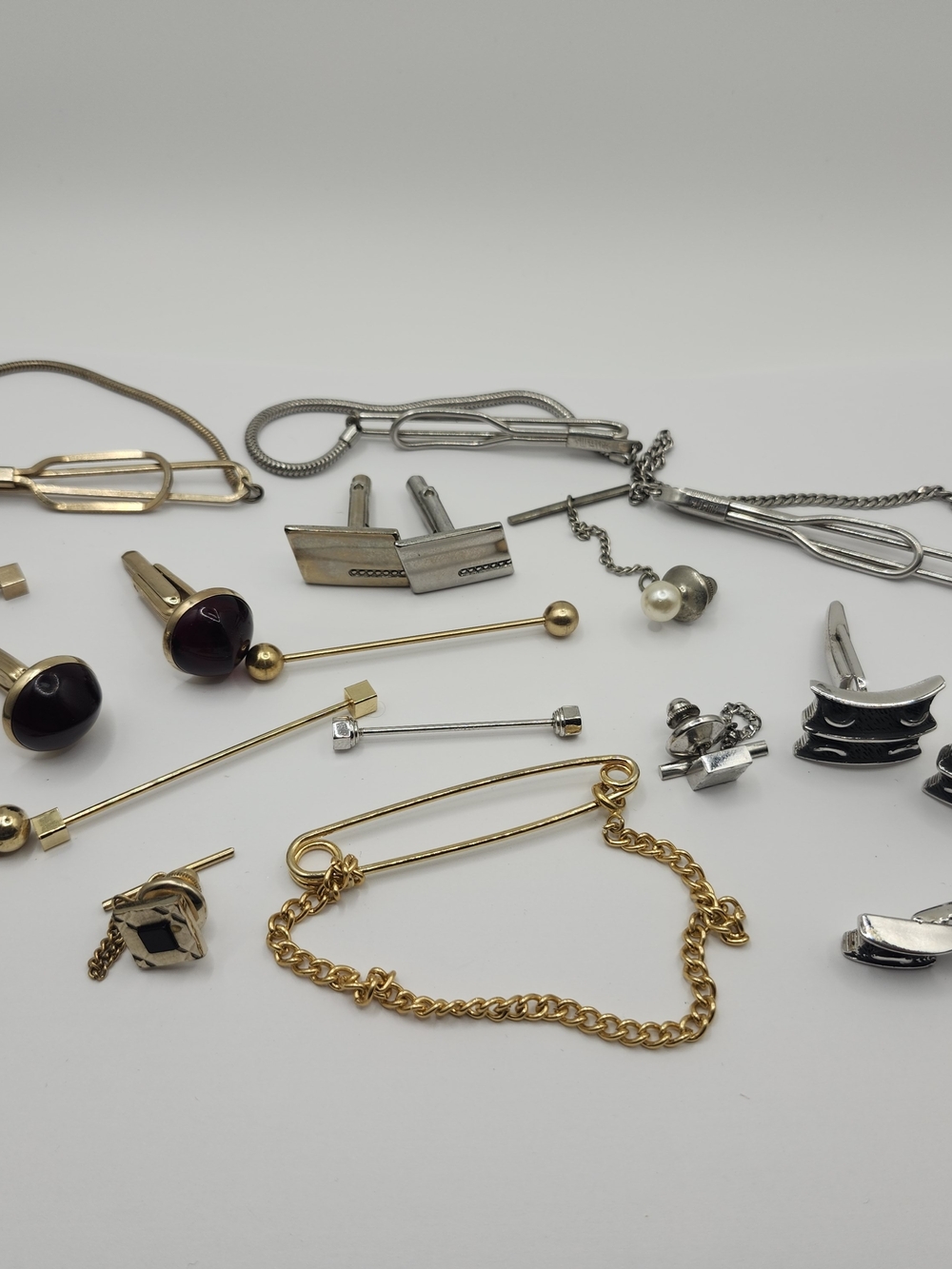 SWANK Mixed Metal Men’s Cuff Link and Accessory Set - Gold and Silver